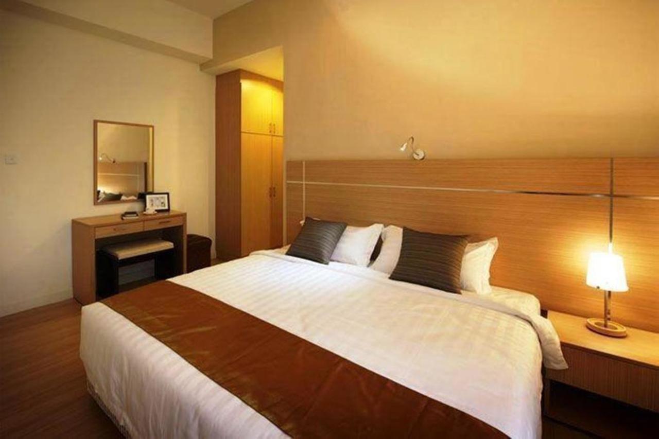 Hotel One-stop &