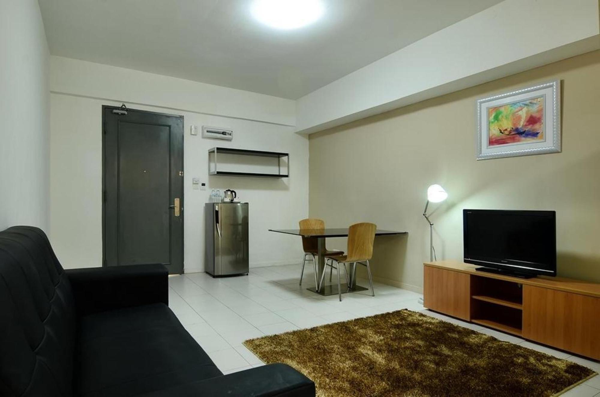 Hotel One-stop &